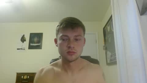 Snapshot of mrcoolguy68 chatting on January 22, 1:32 pm mrcoolguy68 online show from January 22, 1:32 pm