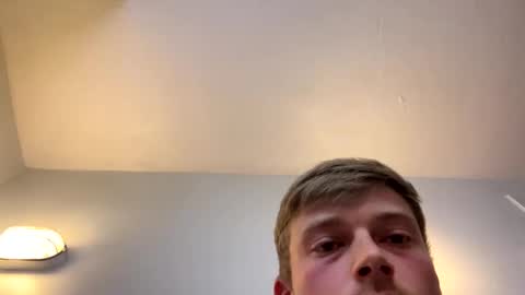 Snapshot of mrcoolguy68 chatting on October 21, 12:11 am mrcoolguy68 online show from October 21, 12:11 am