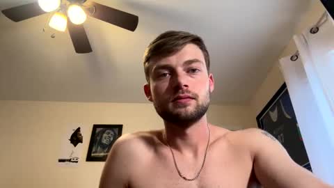 Snapshot of mrcoolguy68 chatting on February 4, 5:08 pm mrcoolguy68 online show from February 4, 5:08 pm