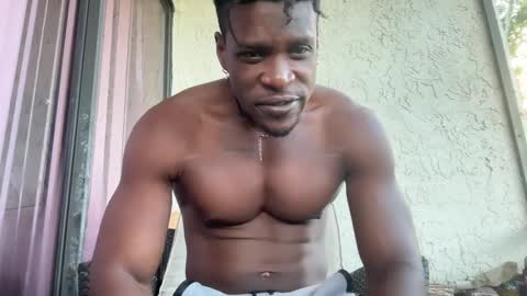 Snapshot of mrdaddyblackni9e chatting on October 8, 12:14 pm Daddy Nine online show from October 8, 12:14 pm