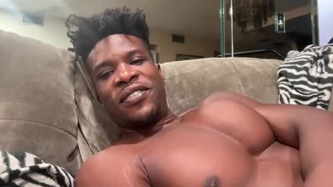 Snapshot of mrdaddyblackni9e chatting on October 16, 12:06 pm Daddy Nine online show from October 16, 12:06 pm