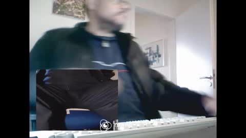 MrJohnsen1975 online show from February 15, 9:30 am