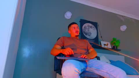 Mr Fox online show from October 29, 7:59 pm