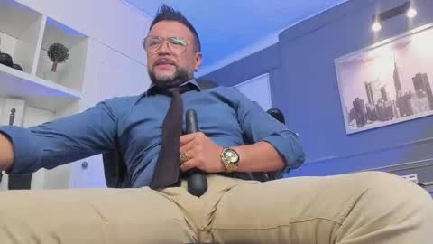 MrFrank. online show from March 11, 3:23 pm