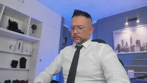 MrFrank. online show from March 12, 1:30 pm