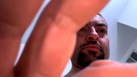 Snapshot of mrfrankfuckforfree chatting on December 24, 8:11 am mrfrankfuckforfree online show from December 24, 8:11 am