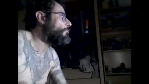 Snapshot of mrfumao chatting on December 20, 3:02 am mrfumao online show from December 20, 3:02 am