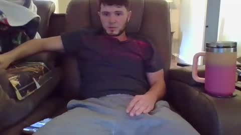 mrfundavi95 online show from March 30, 8:43 pm