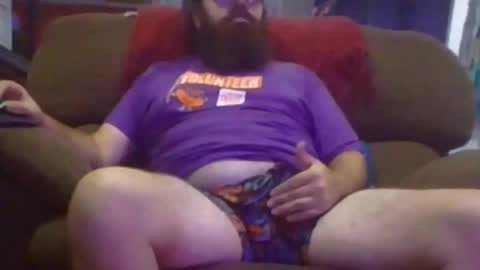 Come to the Bear Den online show from October 6, 9:01 pm