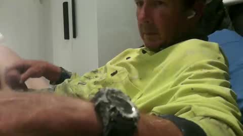 mrgray11xxx aussie online show from October 25, 2:46 pm