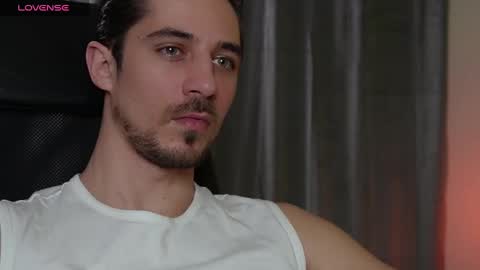 Snapshot of mrgreeneyes01 chatting on February 2, 7:25 pm juan luis online show from February 2, 7:25 pm