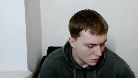 Max online show from February 24, 8:07 pm