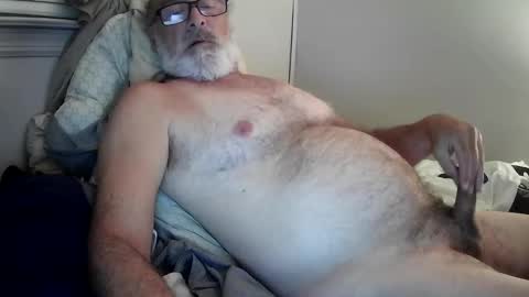 Snapshot of mrjames59 chatting on September 14, 4:11 am mrjames59 online show from September 14, 4:11 am