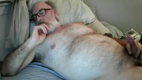 Snapshot of mrjames59 chatting on November 6, 3:51 am mrjames59 online show from November 6, 3:51 am