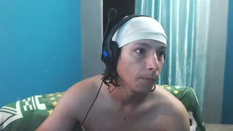 Snapshot of mrkingsaintx chatting on July 21, 2:03 am DEIVI online show from July 21, 2:03 am