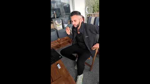 mrlongplay835366 online show from February 15, 2:36 pm