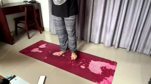 Snapshot of mrmaxiy chatting on January 6, 8:40 am Max online show from January 6, 8:40 am