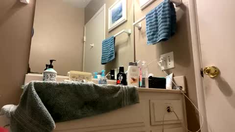 James online show from February 3, 2:53 am