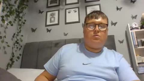 Snapshot of mrmercuryyy chatting on February 26, 10:09 pm mrmercuryyy online show from February 26, 10:09 pm