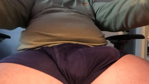 Snapshot of mrmidwestmark chatting on February 2, 10:08 pm Mr. Midwest Mark online show from February 2, 10:08 pm