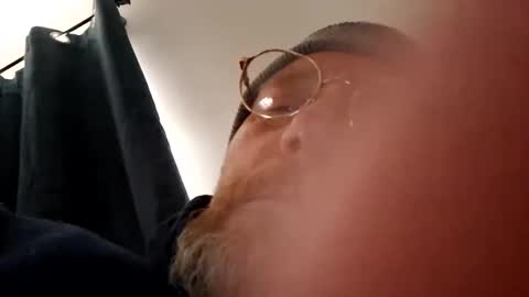 Snapshot of mrnmrsfucks4u chatting on May 1, 6:12 pm mrnmrsfucks4u online show from May 1, 6:12 pm
