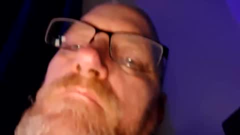 Snapshot of mrnmrsfucks4u chatting on May 6, 12:41 am mrnmrsfucks4u online show from May 6, 12:41 am