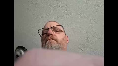 Snapshot of mrnmrsfucks4u chatting on May 9, 5:18 pm mrnmrsfucks4u online show from May 9, 5:18 pm