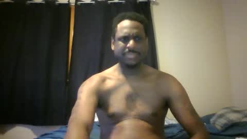 Snapshot of mroutla chatting on May 28, 5:16 am shaun online show from May 28, 5:16 am