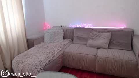 Snapshot of mrs_kitty69 chatting on July 13, 9:23 am mrs kitty69 online show from July 13, 9:23 am