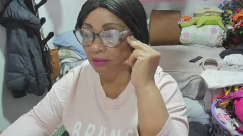 mrs_mommy online show from June 9, 7:36 pm