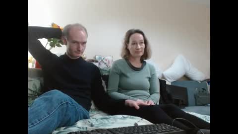 Mrs Velvet Vixen online show from December 4, 8:45 am