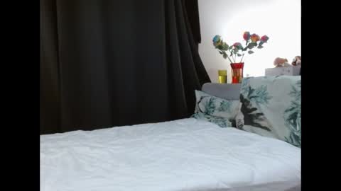 Mrs Velvet Vixen online show from December 5, 11:49 am