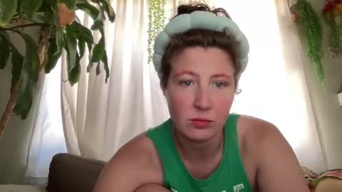 Babs Bear online show from November 6, 4:52 pm