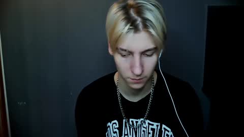 Snapshot of mrsexycum4u chatting on January 5, 6:13 am Adam online show from January 5, 6:13 am