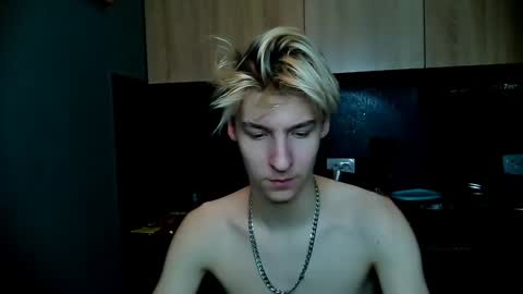 Snapshot of mrsexycum4u chatting on January 16, 4:07 pm Adam online show from January 16, 4:07 pm