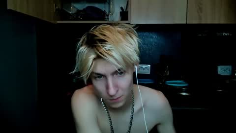 Snapshot of mrsexycum4u chatting on January 16, 10:12 pm Adam online show from January 16, 10:12 pm