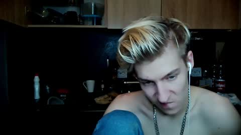 Snapshot of mrsexycum4u chatting on January 22, 11:53 pm Adam online show from January 22, 11:53 pm