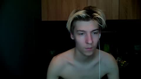 Snapshot of mrsexycum4u chatting on February 1, 10:23 pm Adam online show from February 1, 10:23 pm