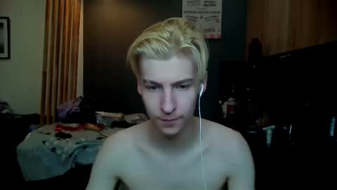 Snapshot of mrsexycum4u chatting on February 20, 10:48 am Adam online show from February 20, 10:48 am