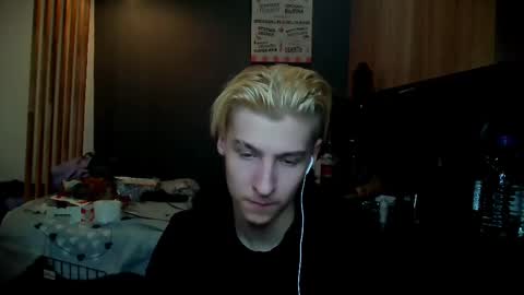 Snapshot of mrsexycum4u chatting on February 20, 1:51 pm Adam online show from February 20, 1:51 pm