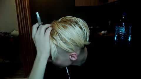 Snapshot of mrsexycum4u chatting on February 23, 10:31 pm Adam online show from February 23, 10:31 pm