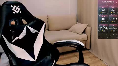 Snapshot of mrsexycum4u chatting on November 2, 11:01 am Adam online show from November 2, 11:01 am