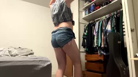 mrsissy812575 online show from May 8, 10:48 pm