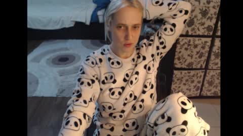 Sasha online show from October 27, 6:01 pm