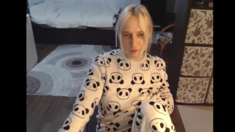 Sasha online show from November 5, 2:22 am