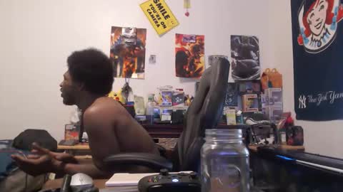Snapshot of mrsoonicexrated chatting on May 24, 6:24 pm mrsoonicexrated online show from May 24, 6:24 pm