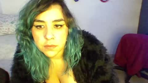 Snapshot of mrvenusx chatting on May 19, 11:55 pm Mrs Venus online show from May 19, 11:55 pm