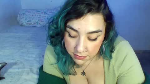 Snapshot of mrvenusx chatting on May 23, 1:00 am Mrs Venus online show from May 23, 1:00 am