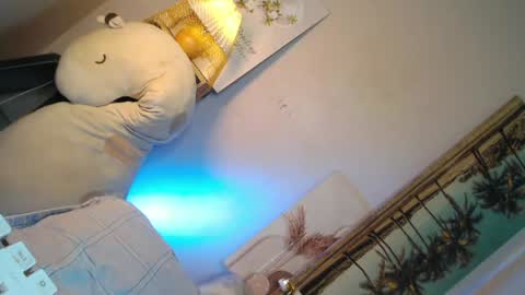 Snapshot of ms_channel chatting on June 19, 10:46 pm Channel online show from June 19, 10:46 pm