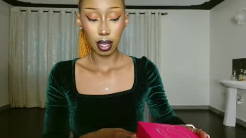 ms_crystal online show from March 8, 7:28 pm